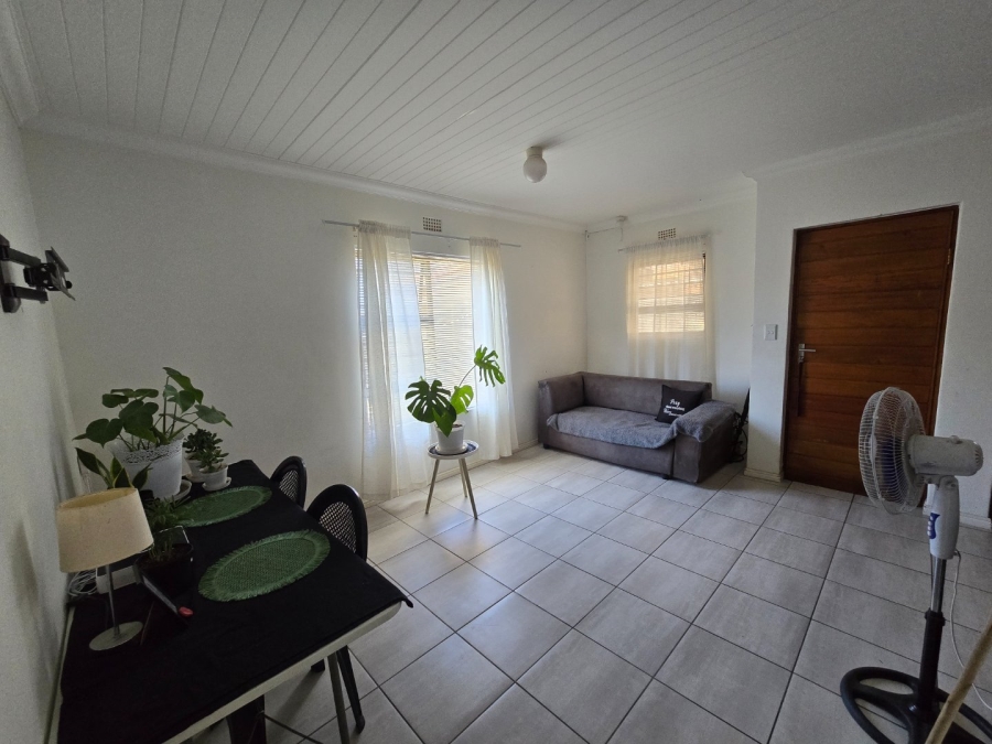 2 Bedroom Property for Sale in Westridge Western Cape